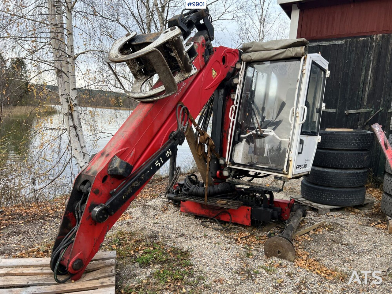 PALFINGER EPSILON M110 Timber crane with double jibs - Grue auxiliaire: photos 2 PALFINGER EPSILON M110 Timber crane with double jibs - Grue auxiliaire: photos 2