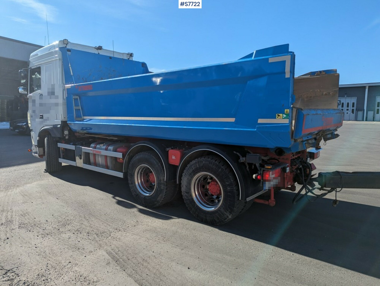 Tipper Truck DAF FAT XF530Z - Camion benne: photos 2 Tipper Truck DAF FAT XF530Z - Camion benne: photos 2