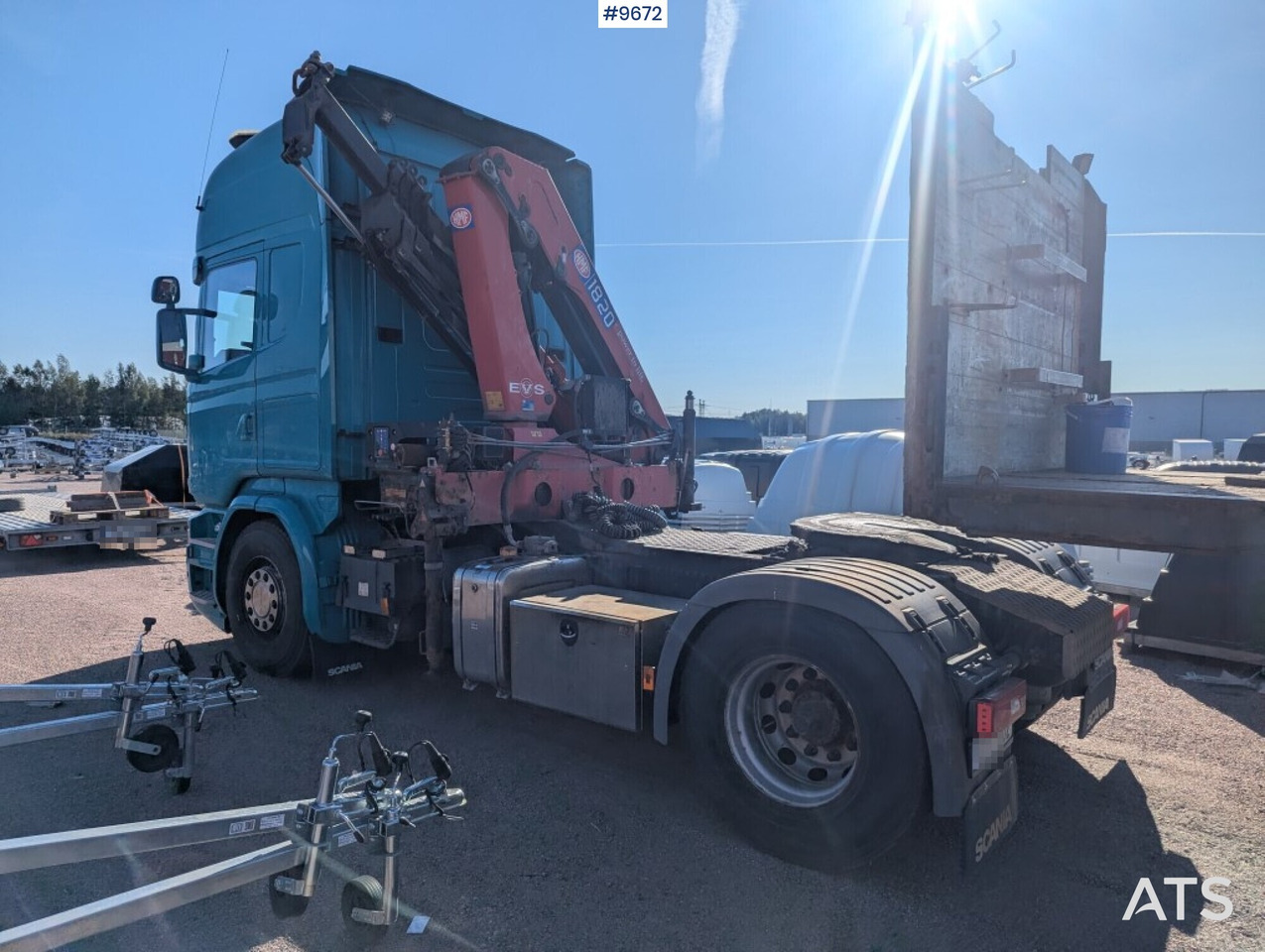 Tractor unit with crane Scania R410 4X2 - Tracteur routier: photos 2 Tractor unit with crane Scania R410 4X2 - Tracteur routier: photos 2