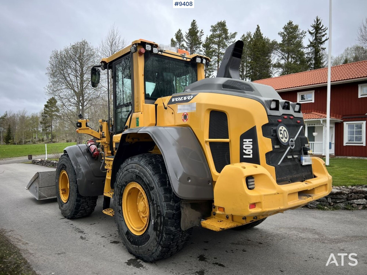 VOLVO L60 H with bucket (VIDEO) - Chargeuse sur pneus: photos 4 VOLVO L60 H with bucket (VIDEO) - Chargeuse sur pneus: photos 4