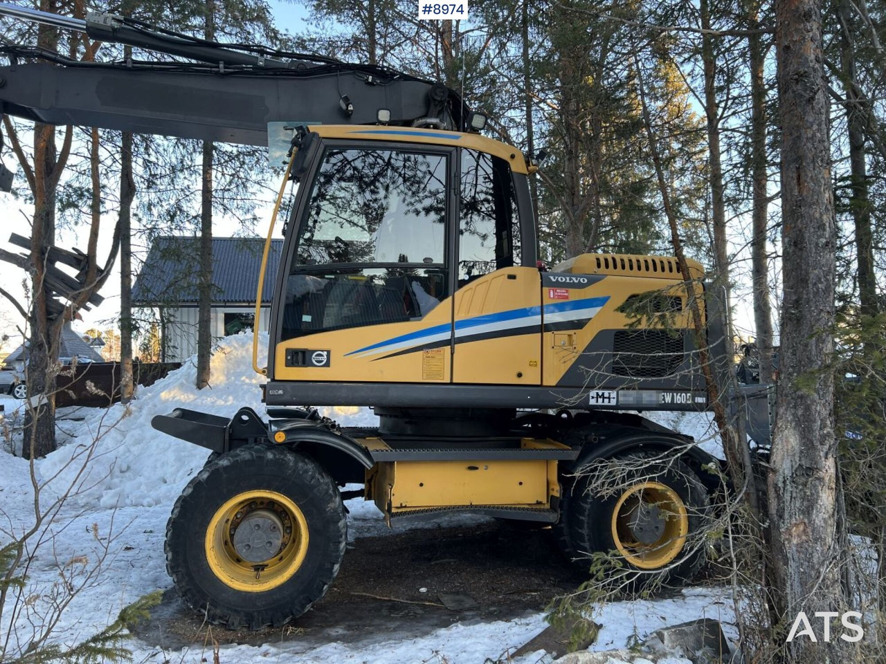Volvo EW 160 D with Digging System, Tipper and Attachments - Pelle sur pneus: photos 3 Volvo EW 160 D with Digging System, Tipper and Attachments - Pelle sur pneus: photos 3