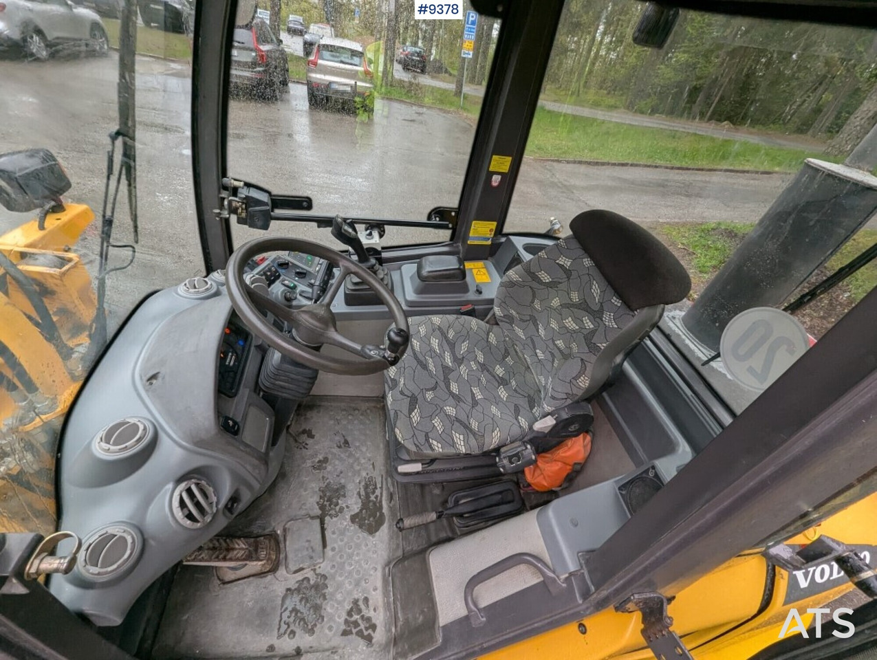 Wheel loader Volvo L25F with attachments (SEE VIDEO) - Chargeuse sur pneus: photos 5 Wheel loader Volvo L25F with attachments (SEE VIDEO) - Chargeuse sur pneus: photos 5