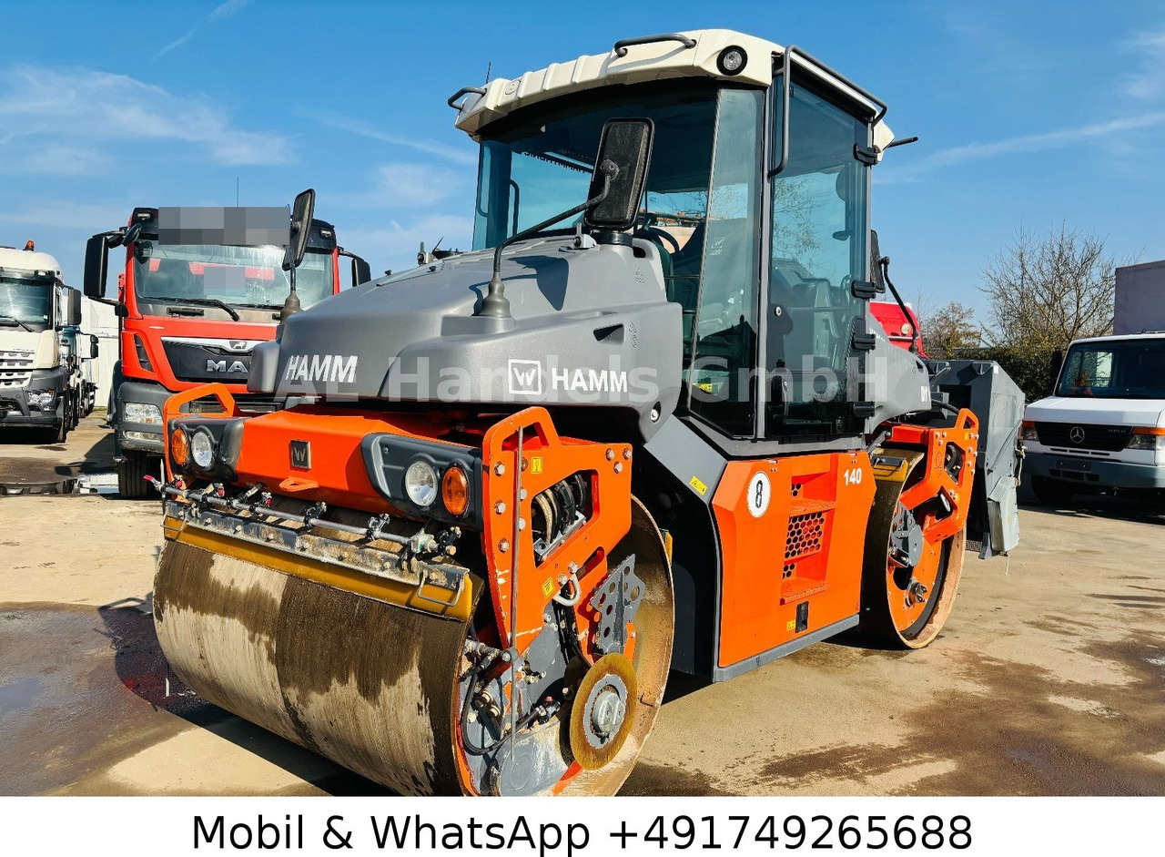 Hamm DV+ 90i VO-S Tandemwalze *Streuer/Schneider - Rouleau compresseur: photos 3 Hamm DV+ 90i VO-S Tandemwalze *Streuer/Schneider - Rouleau compresseur: photos 3