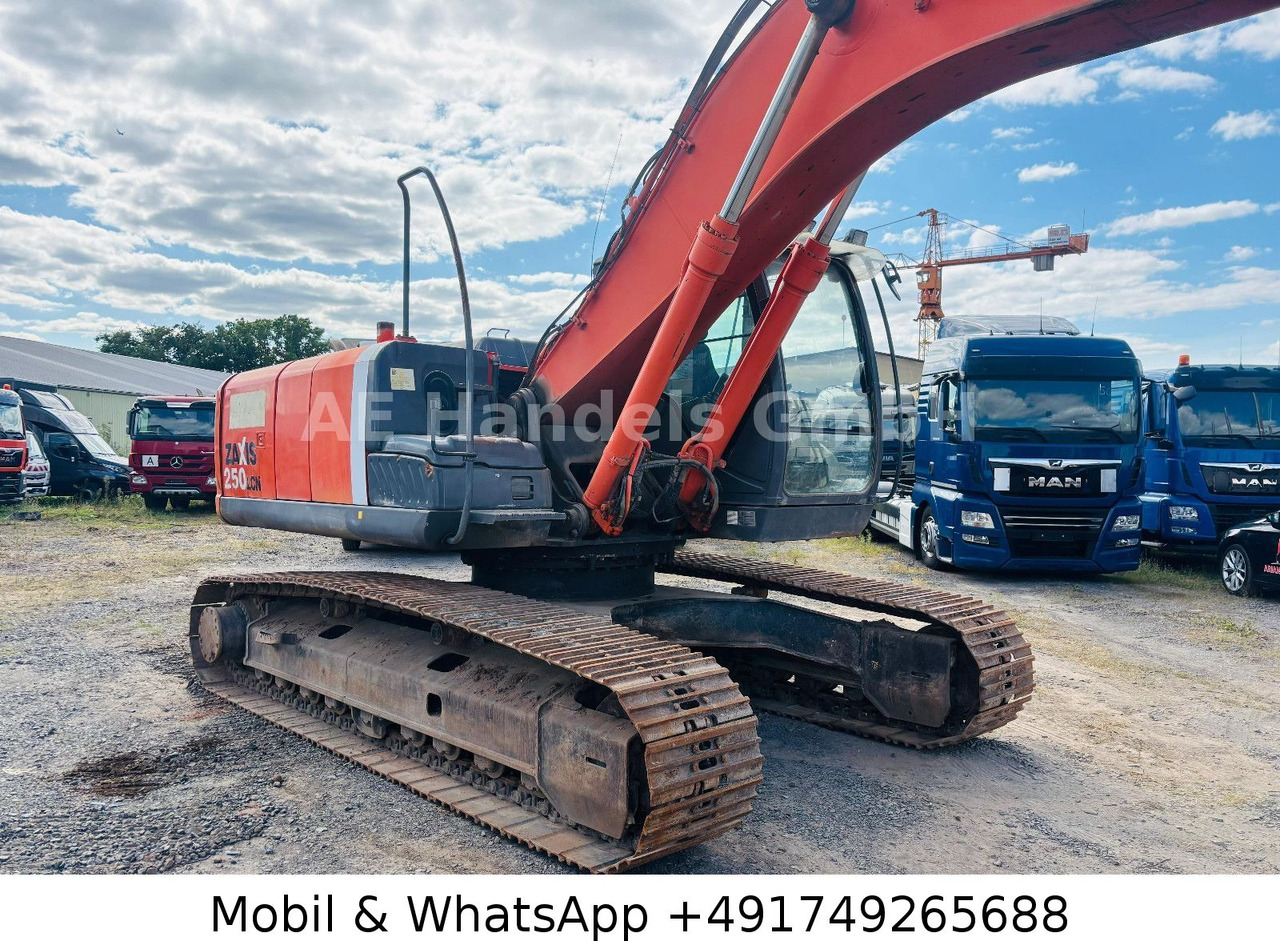 Hitachi ZX250LCN-3 *16.800 STD/Monoausleger/OilQuick - Pelle sur chenille: photos 2 Hitachi ZX250LCN-3 *16.800 STD/Monoausleger/OilQuick - Pelle sur chenille: photos 2