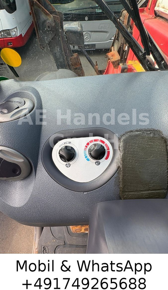 Chariot télescopique Manitou MT 1440 Comfort *1800Std./4To./14m/Gabel: photos 30 Chariot télescopique Manitou MT 1440 Comfort *1800Std./4To./14m/Gabel: photos 30