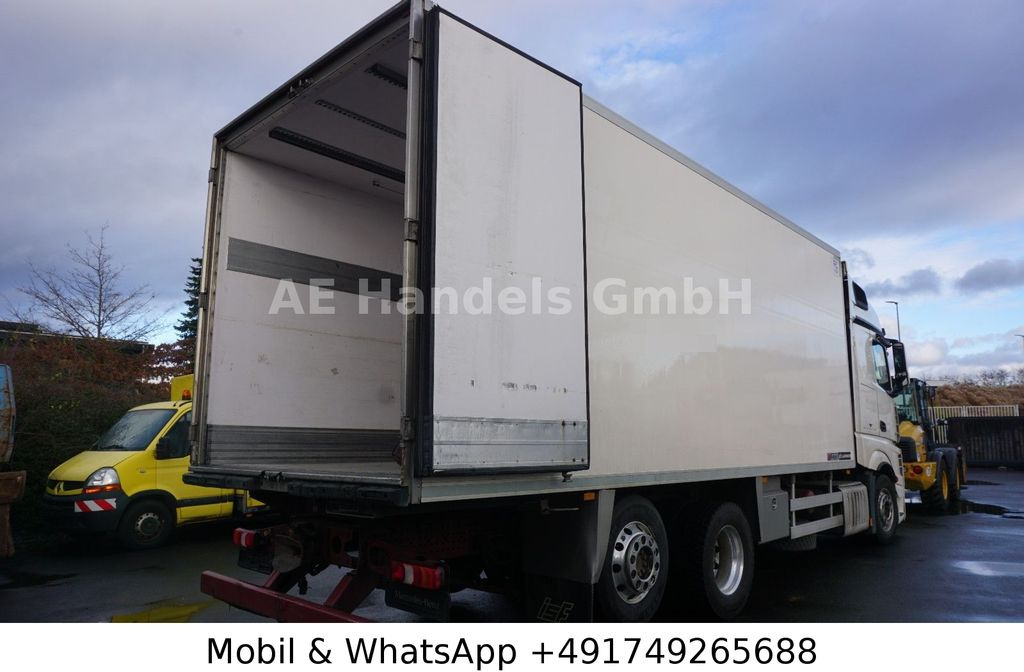 Mercedes-Benz Actros IV 2551 L LL*Retarder/ThermoKing-SLXe-100 Mercedes-Benz Actros IV 2551 L LL*Retarder/ThermoKing-SLXe-100 - Camion frigorifique: photos 4 Mercedes-Benz Actros IV 2551 L LL*Retarder/ThermoKing-SLXe-100 Mercedes-Benz Actros IV 2551 L LL*Retarder/ThermoKing-SLXe-100 - Camion frigorifique: photos 4