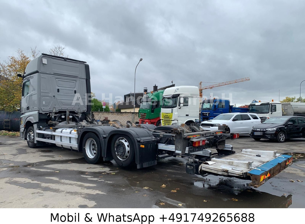 Mercedes-Benz Actros V 2545 GigaSpace BDF LL*Retarder/LBW/L+L - Camion porte-conteneur/ Caisse mobile: photos 2 Mercedes-Benz Actros V 2545 GigaSpace BDF LL*Retarder/LBW/L+L - Camion porte-conteneur/ Caisse mobile: photos 2