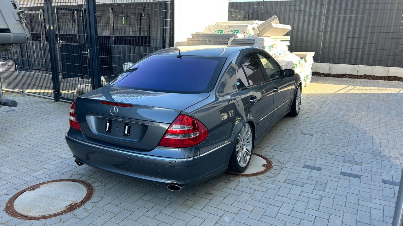 Mercedes-Benz E 350 ELEGANCE *Sport/Harman/Desingo/Massage/PDC - Voiture: photos 3 Mercedes-Benz E 350 ELEGANCE *Sport/Harman/Desingo/Massage/PDC - Voiture: photos 3