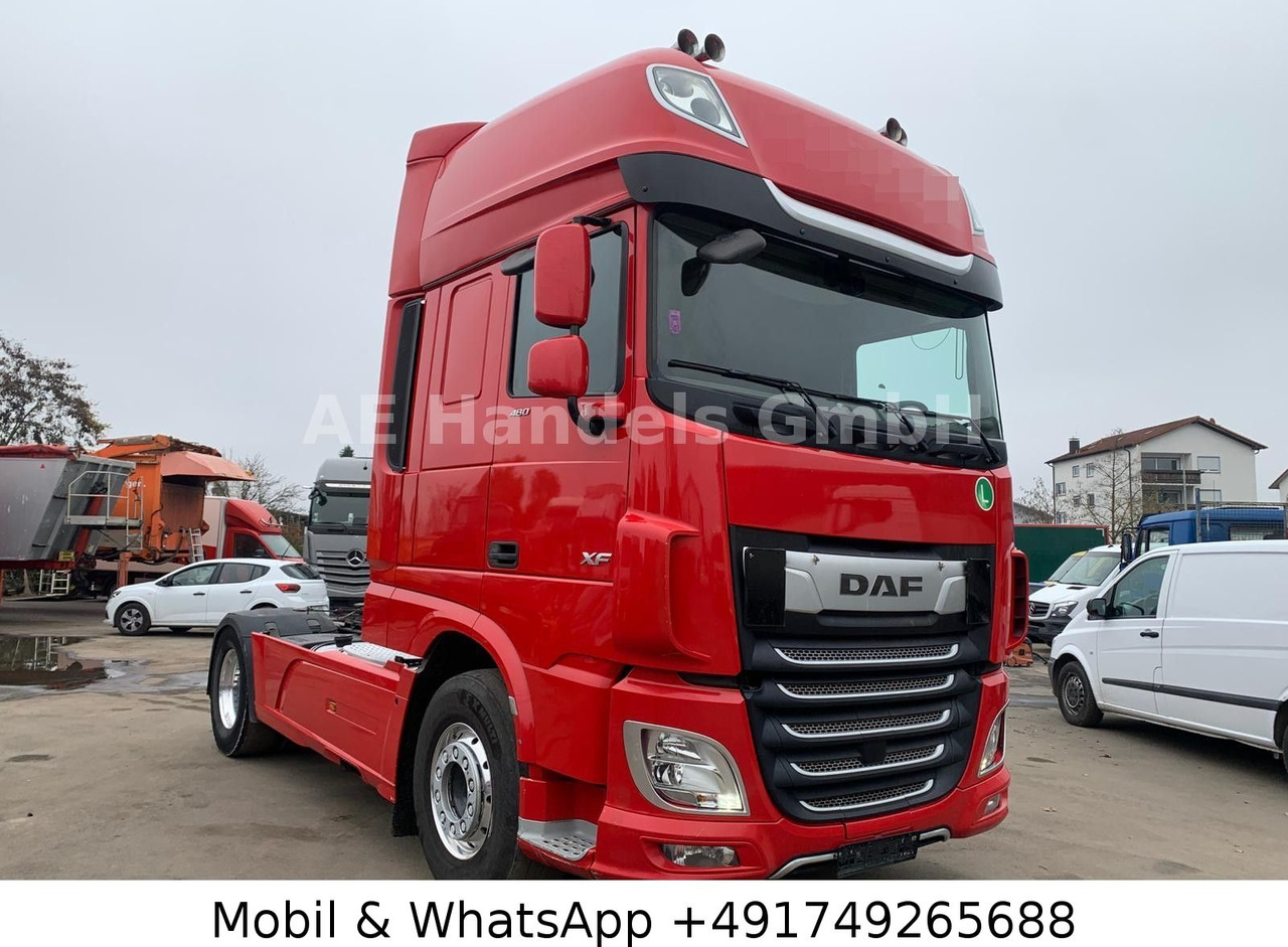 DAF XF 480 SSC BL *Retarder/2-Kreis-Hydr./Standklima - Tracteur routier: photos 1 DAF XF 480 SSC BL *Retarder/2-Kreis-Hydr./Standklima - Tracteur routier: photos 1