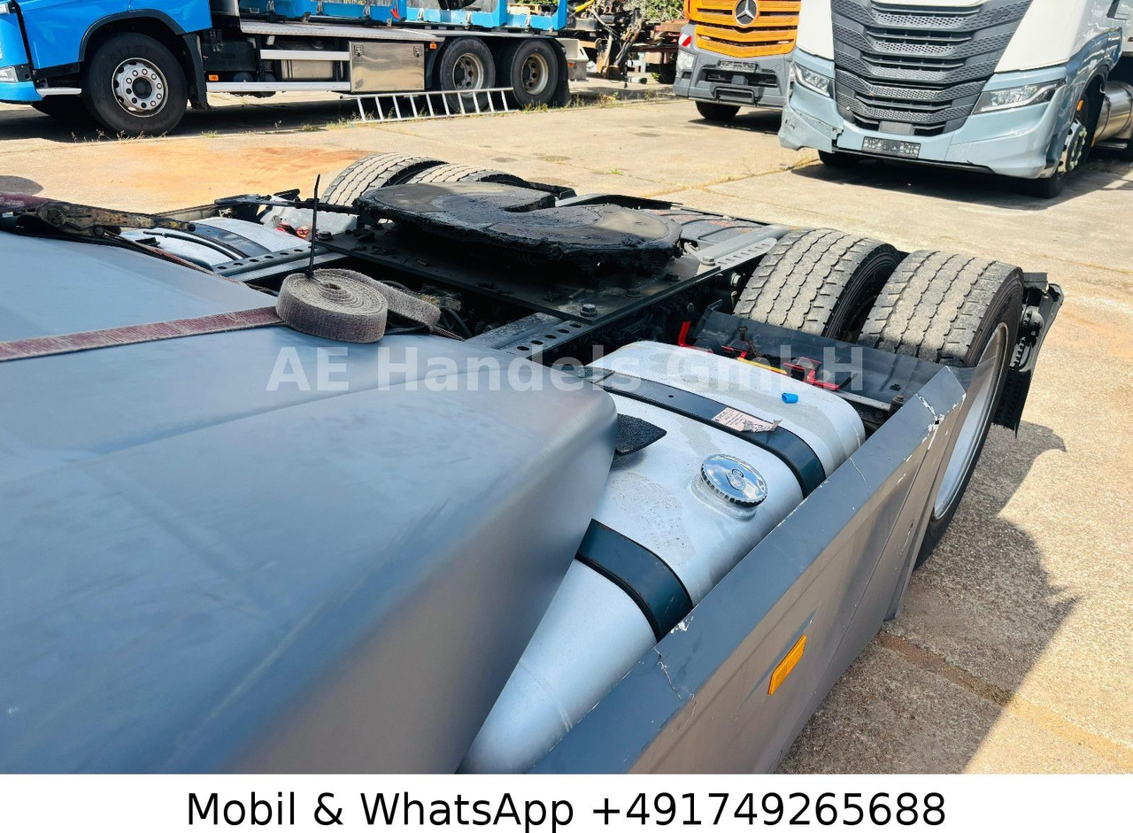 Tracteur routier Mercedes-Benz Actros 1845 L LL 4x2 LowDeck*Retarder/ACC/2xTank: photos 13 Tracteur routier Mercedes-Benz Actros 1845 L LL 4x2 LowDeck*Retarder/ACC/2xTank: photos 13