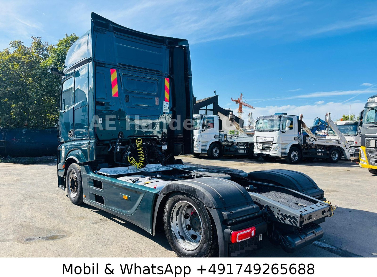 Mercedes-Benz Actros V 1843 L LL LowDeck *Retarder/ACC/2xTank - Tracteur routier: photos 5 Mercedes-Benz Actros V 1843 L LL LowDeck *Retarder/ACC/2xTank - Tracteur routier: photos 5