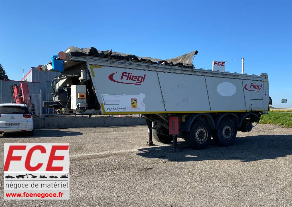 Fliegl THERMO ASS372/Asphalt-Profi endommagée - Semi-remorque à fond mouvant: photos 1 Fliegl THERMO ASS372/Asphalt-Profi endommagée - Semi-remorque à fond mouvant: photos 1