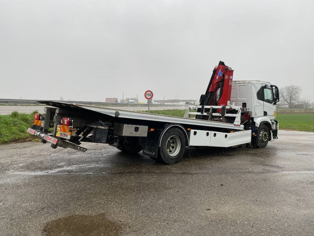 Iveco S WAY480 /FIAULT PF60 +GRUE HMF endommagée - Camion porte-voitures: photos 5 Iveco S WAY480 /FIAULT PF60 +GRUE HMF endommagée - Camion porte-voitures: photos 5