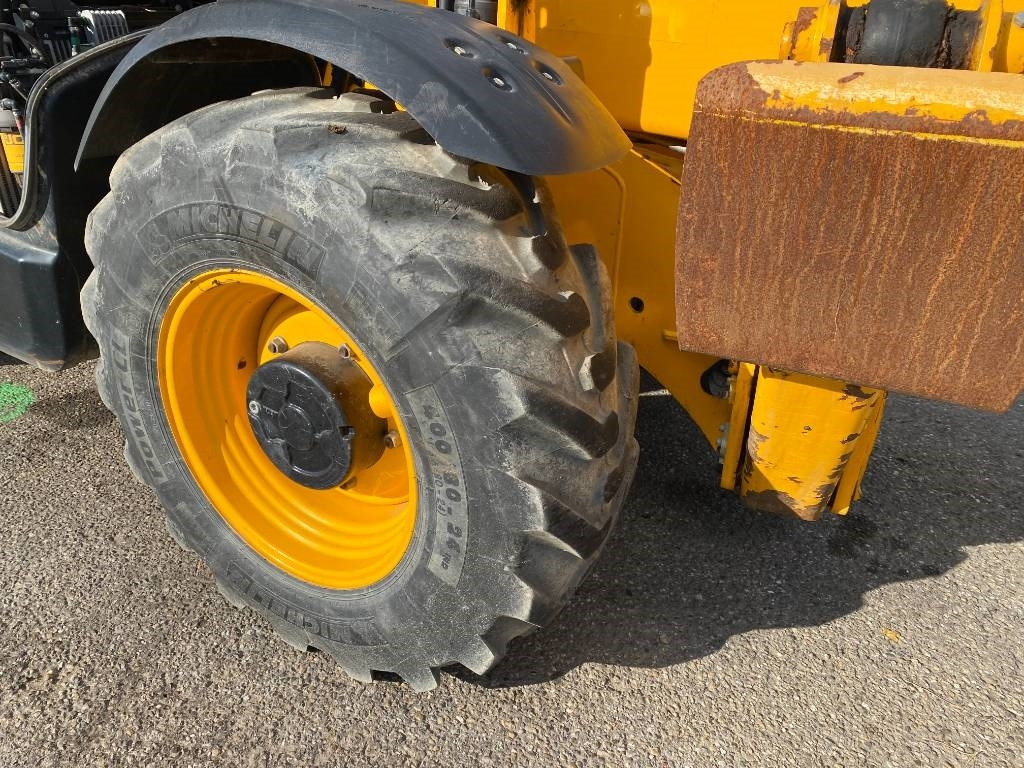 Chariot télescopique JCB 540-140 -1er Main endommagé: photos 41 Chariot télescopique JCB 540-140 -1er Main endommagé: photos 41