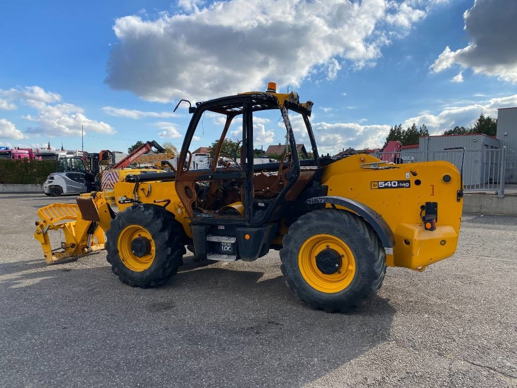 Chariot télescopique JCB 540-140 -1er Main endommagé: photos 6 Chariot télescopique JCB 540-140 -1er Main endommagé: photos 6