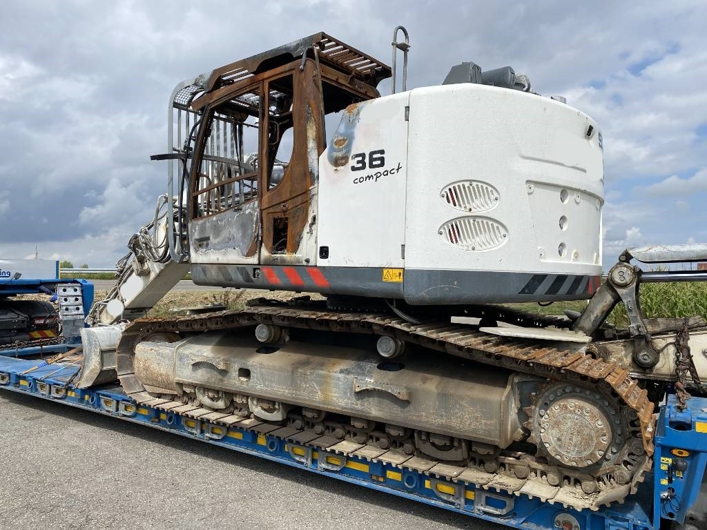 Liebherr R936 COMPACT NLC de 2022 Vente en pièces détachée - Chenille pour Engins de chantier: photos 2 Liebherr R936 COMPACT NLC de 2022 Vente en pièces détachée - Chenille pour Engins de chantier: photos 2