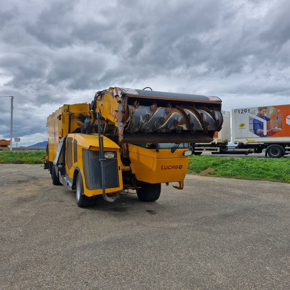 Lucas Autospire G240 - Mélangeuse: photos 1 Lucas Autospire G240 - Mélangeuse: photos 1