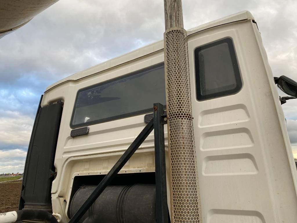 Camion malaxeur MAN TGA 33.400 /Tridem 8x4 Stetter: photos 38