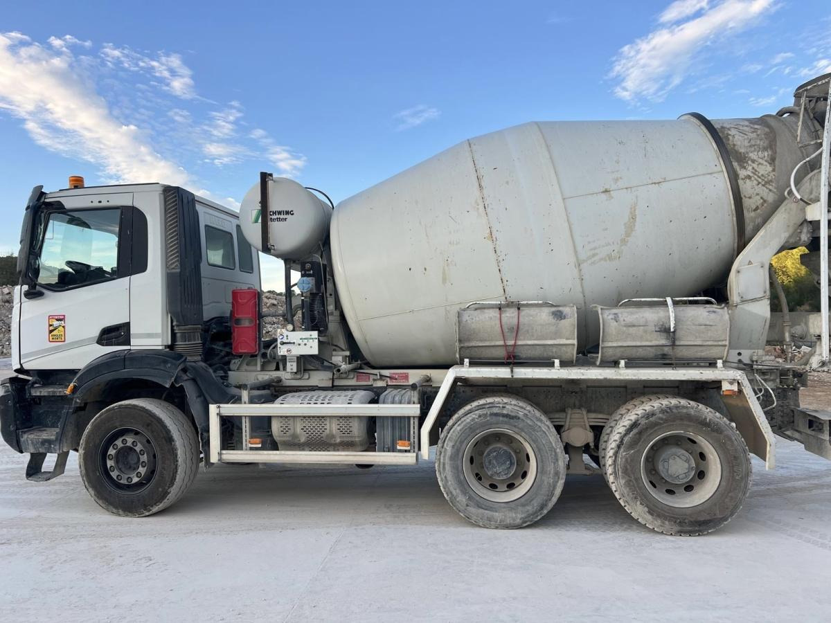 Iveco X-WAY 420 MALAXEUR STETTER 6X4 - Camion malaxeur: photos 4 Iveco X-WAY 420 MALAXEUR STETTER 6X4 - Camion malaxeur: photos 4