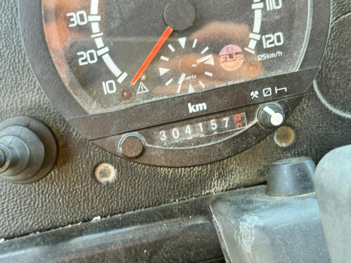 Renault S 170 4X4 - Camion benne: photos 4 Renault S 170 4X4 - Camion benne: photos 4