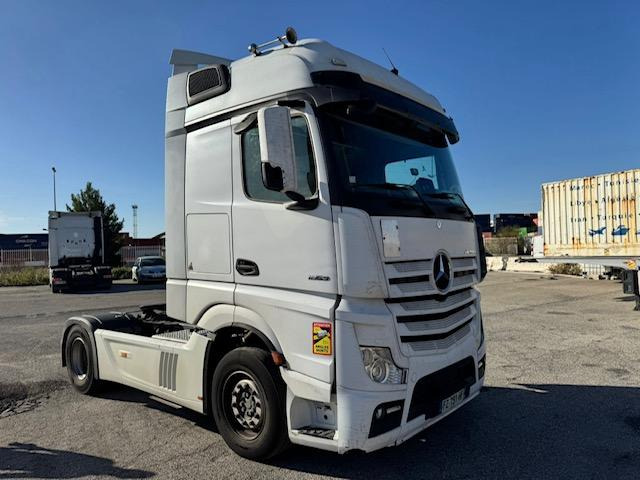 Mercedes ACTROS 1853 - Tracteur routier: photos 1 Mercedes ACTROS 1853 - Tracteur routier: photos 1