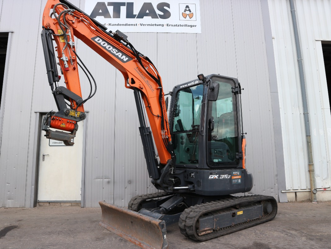 Doosan DX35Z-7 - Mini pelle: photos 1 Doosan DX35Z-7 - Mini pelle: photos 1