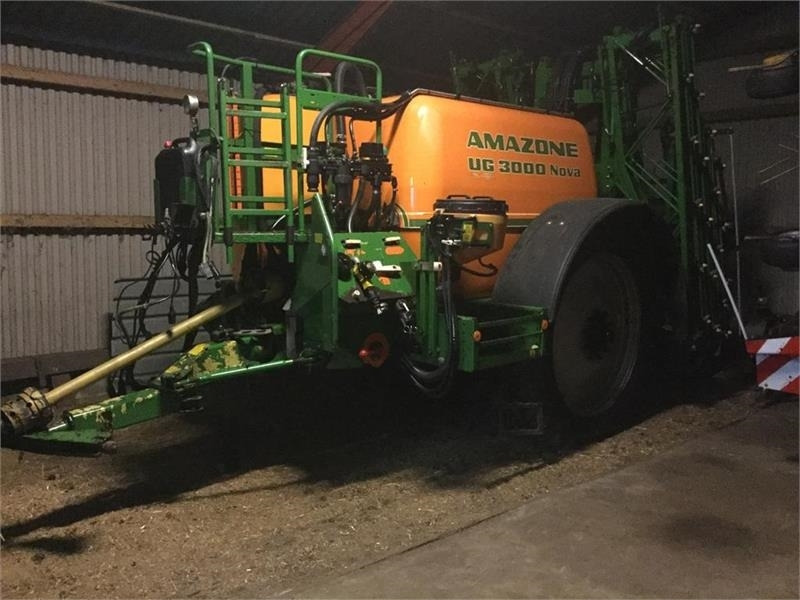 Amazone UG3000 - Pulvérisateur traîné: photos 3 Amazone UG3000 - Pulvérisateur traîné: photos 3