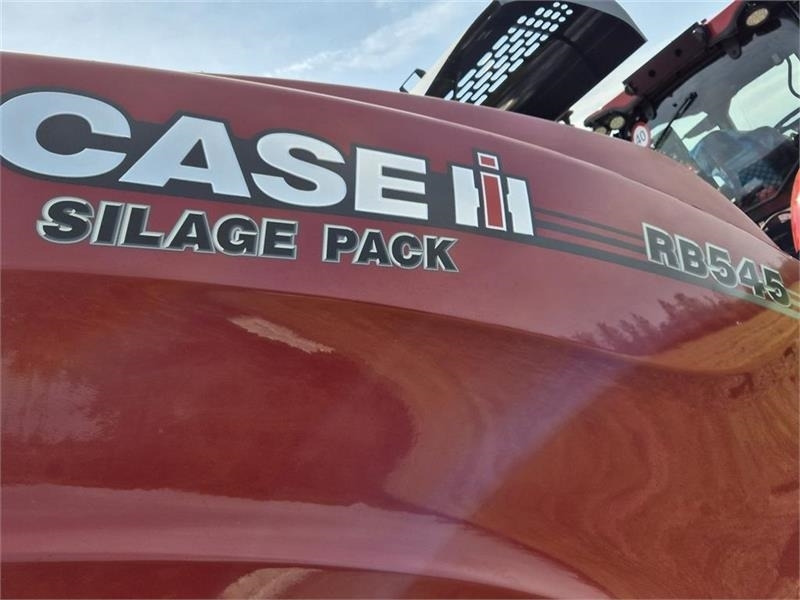 Case IH RB 545 silage pack Med ballevender - Presse à balles rondes: photos 3 Case IH RB 545 silage pack Med ballevender - Presse à balles rondes: photos 3