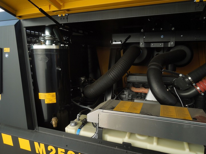 KAESER M250 - Compresseur d'air: photos 4 KAESER M250 - Compresseur d'air: photos 4