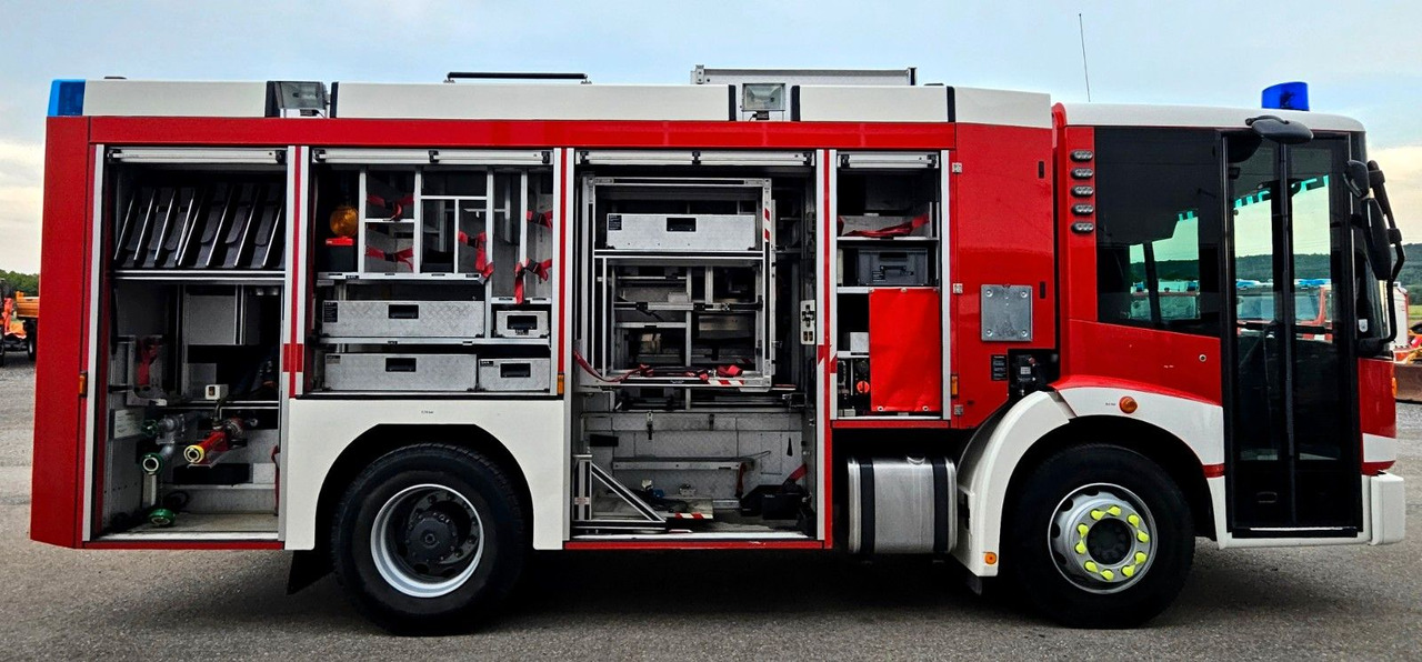 Camion de pompier Mercedes-Benz 1829 Feuerwehr Ziegler RLF 2000/300 TLF Winde: photos 11