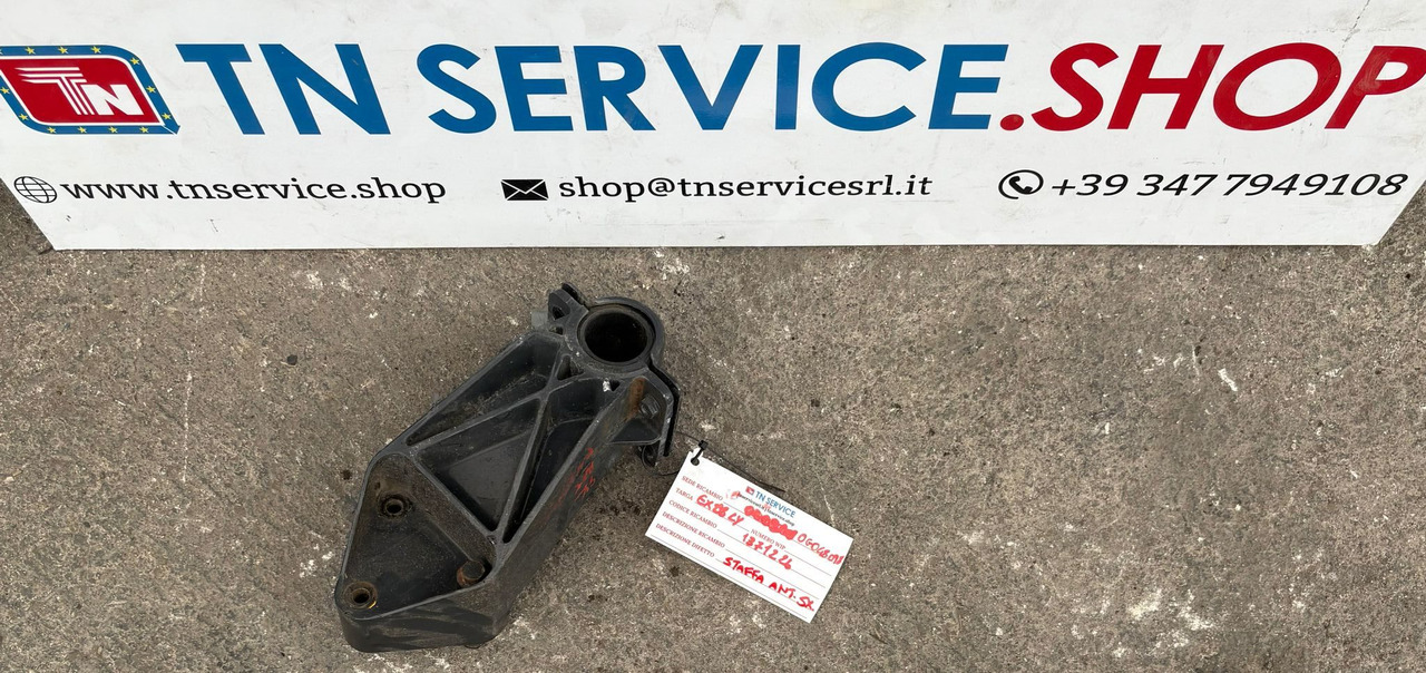 Supporto staffa DAF E6 - Carrosserie et extérieur pour Camion: photos 1 Supporto staffa DAF E6 - Carrosserie et extérieur pour Camion: photos 1