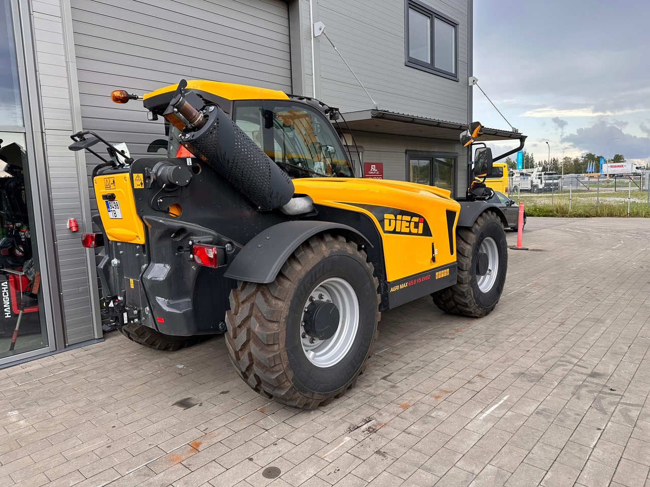 Dieci Agri Max 65.8 VS EVO2 - Chariot télescopique: photos 4 Dieci Agri Max 65.8 VS EVO2 - Chariot télescopique: photos 4