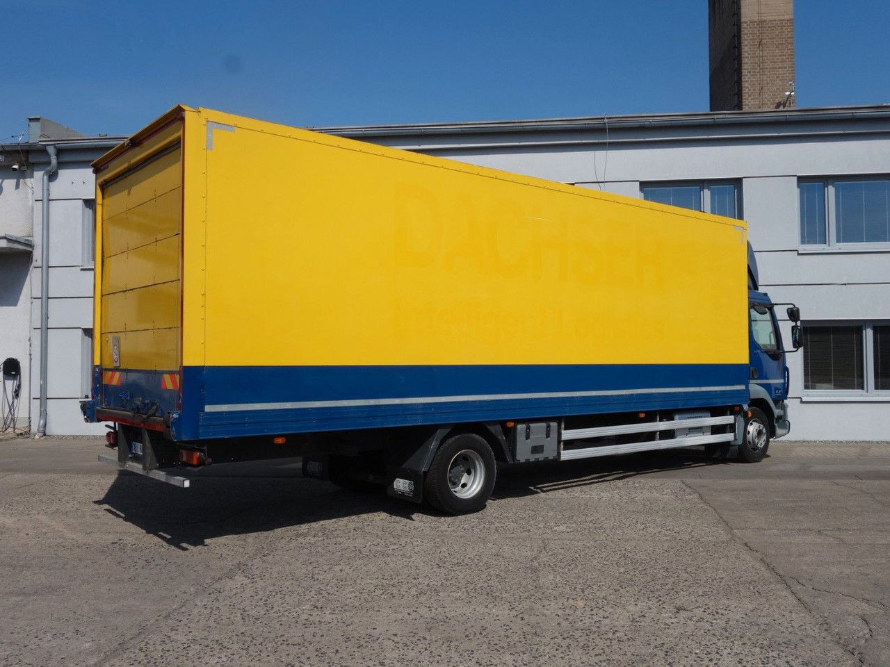 DAF LF 220 14 t - Camion fourgon: photos 5 DAF LF 220 14 t - Camion fourgon: photos 5
