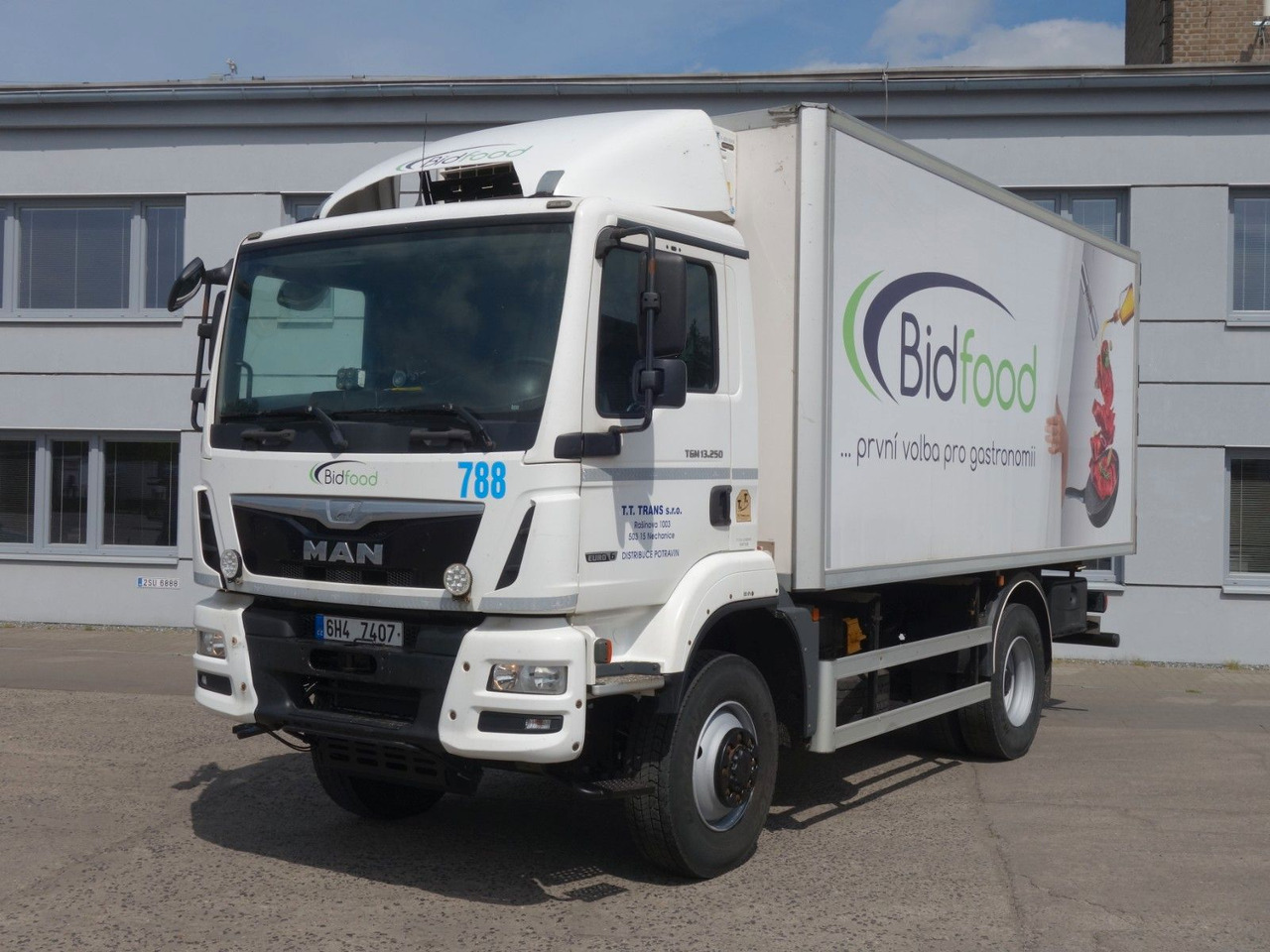 MAN TGM 13.250 4x4 mit Thermo King. 2 Temperaturen - Camion frigorifique: photos 1 MAN TGM 13.250 4x4 mit Thermo King. 2 Temperaturen - Camion frigorifique: photos 1