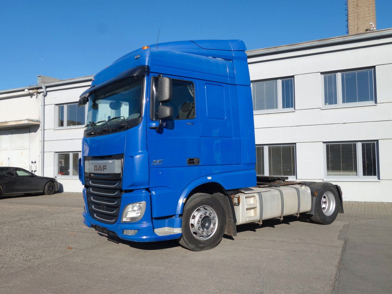 DAF XF 460 SC E6, Standard - Tracteur routier: photos 1 DAF XF 460 SC E6, Standard - Tracteur routier: photos 1