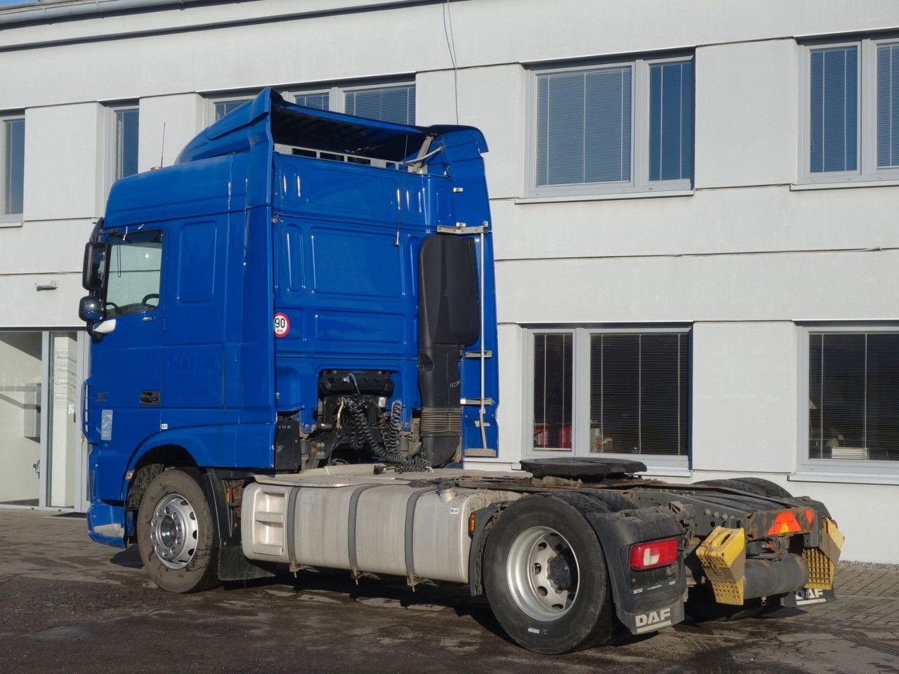 DAF XF 460 SC Standard E6, Standklima - Tracteur routier: photos 4 DAF XF 460 SC Standard E6, Standklima - Tracteur routier: photos 4