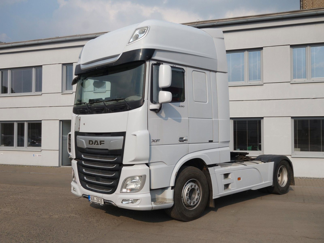 DAF XF 530 SSC Standard, Hydraulik - Tracteur routier: photos 1 DAF XF 530 SSC Standard, Hydraulik - Tracteur routier: photos 1