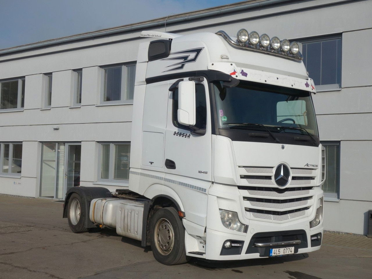 Mercedes-Benz 1845 Lsnrl, Giga Space - Tracteur routier: photos 2 Mercedes-Benz 1845 Lsnrl, Giga Space - Tracteur routier: photos 2