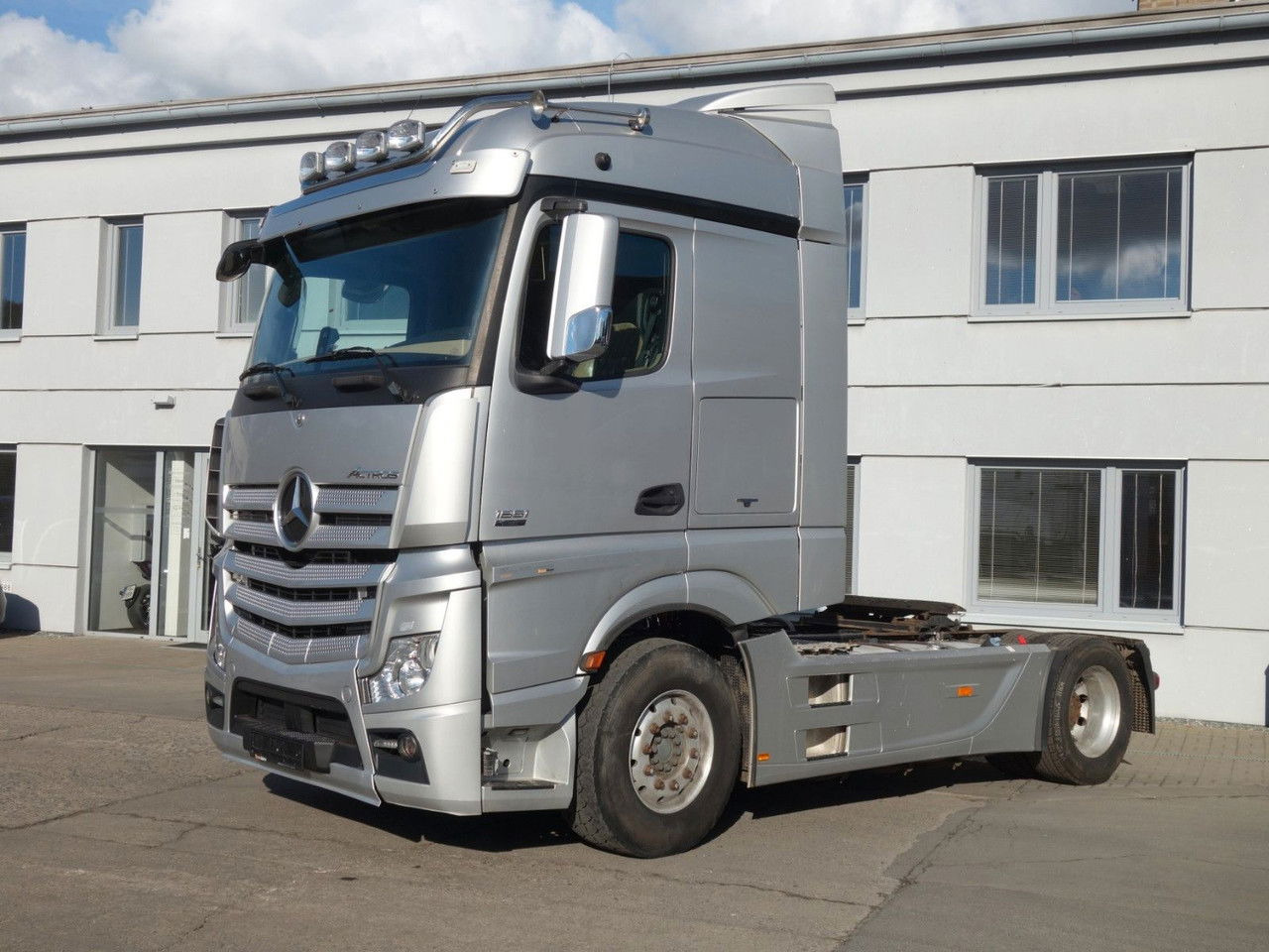 Mercedes-Benz Actros 1851 Retarder, Standard, Alu Felgen - Tracteur routier: photos 2 Mercedes-Benz Actros 1851 Retarder, Standard, Alu Felgen - Tracteur routier: photos 2