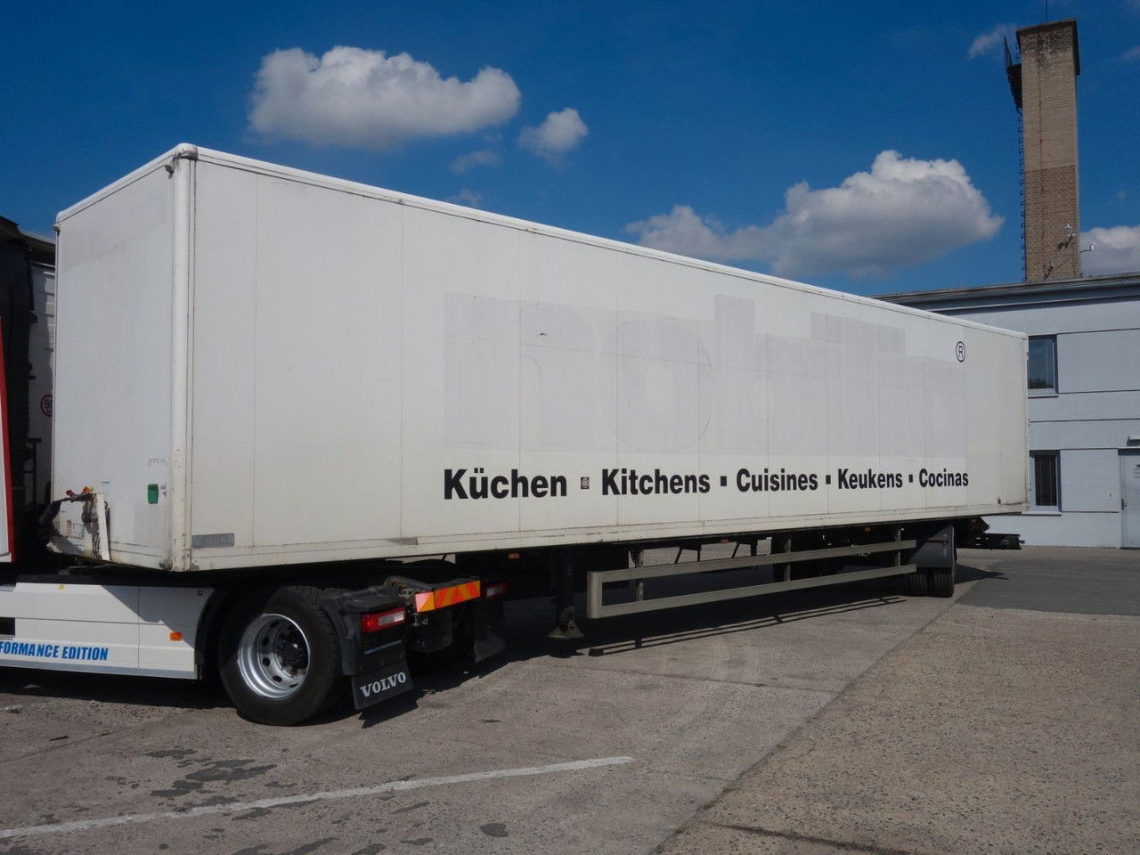 WEKA Weka, 1 Achse, Lenkachse 1 Achse, Lenkachse - Semi-remorque fourgon: photos 1 WEKA Weka, 1 Achse, Lenkachse 1 Achse, Lenkachse - Semi-remorque fourgon: photos 1