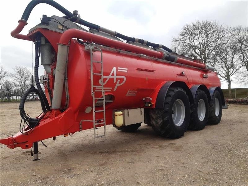 AP GV 35 - Tonne à lisier: photos 2 AP GV 35 - Tonne à lisier: photos 2