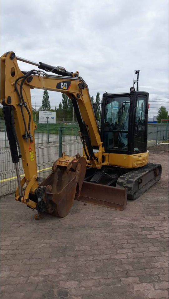 CAT 305E2CR - Pelle sur chenille: photos 1 CAT 305E2CR - Pelle sur chenille: photos 1