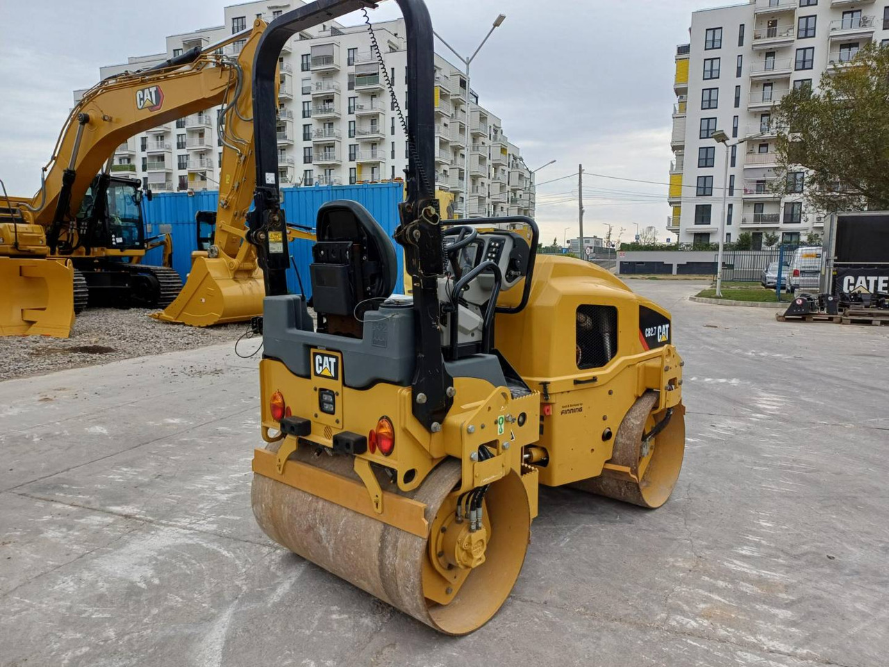 CAT CB2.7LRC - Rouleau compresseur: photos 3 CAT CB2.7LRC - Rouleau compresseur: photos 3