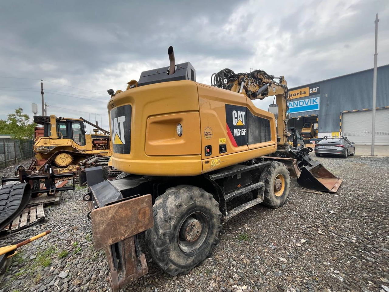 CAT M315F - Pelle sur pneus: photos 3 CAT M315F - Pelle sur pneus: photos 3