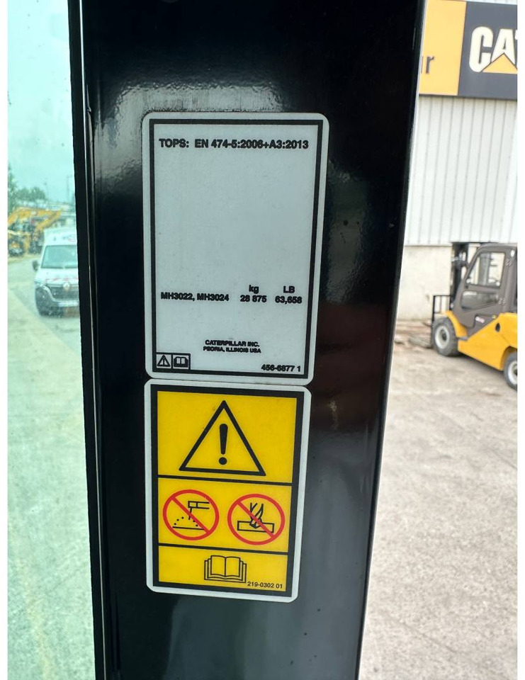 Pelle sur pneus CAT MH3022: photos 19