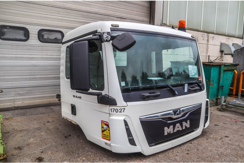 MAN F99L17 TGS EURO6 - Cabine et intérieur pour Camion: photos 3 MAN F99L17 TGS EURO6 - Cabine et intérieur pour Camion: photos 3