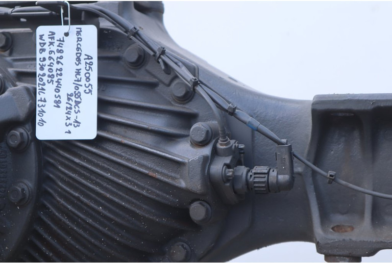 Mercedes-Benz HL7/055DCS-13 26/24X3.167 - Essieu arrière pour Camion: photos 2 Mercedes-Benz HL7/055DCS-13 26/24X3.167 - Essieu arrière pour Camion: photos 2