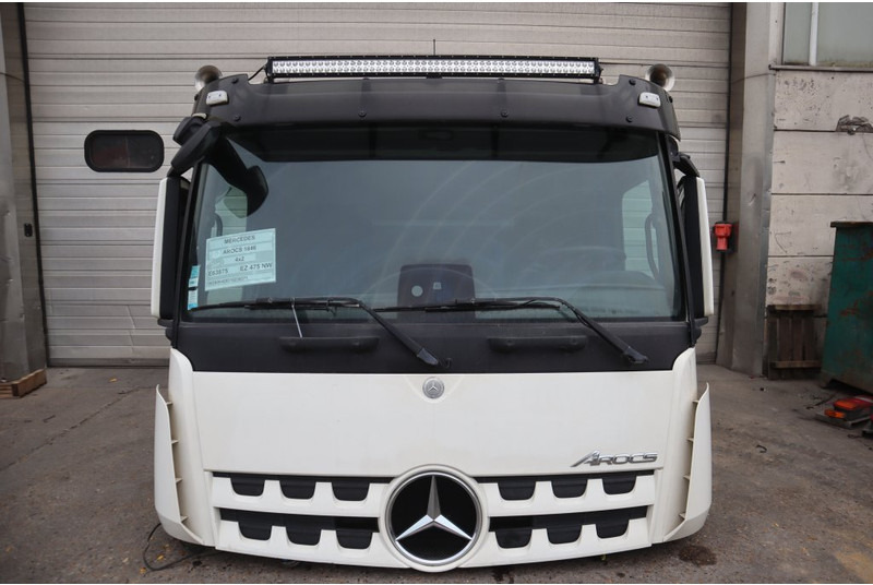 Mercedes-Benz L-STREAMSPACE 2.3MM 320 TUNNEL - Cabine et intérieur pour Camion: photos 1 Mercedes-Benz L-STREAMSPACE 2.3MM 320 TUNNEL - Cabine et intérieur pour Camion: photos 1