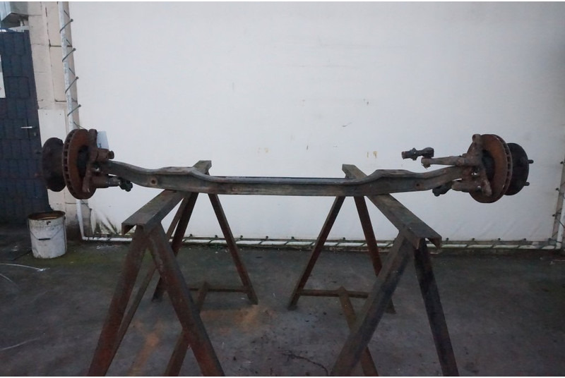 Mercedes-Benz VL1/12 C-2.5 - Essieu avant pour Camion: photos 1 Mercedes-Benz VL1/12 C-2.5 - Essieu avant pour Camion: photos 1