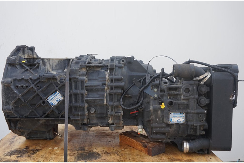 ZF 12AS2131TD+INT3 - Boîte de vitesse pour Camion: photos 1 ZF 12AS2131TD+INT3 - Boîte de vitesse pour Camion: photos 1